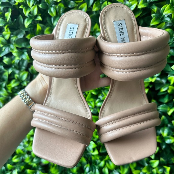 Steve Madden Chunky Heel Sandals NWOT - Picture 3 of 12